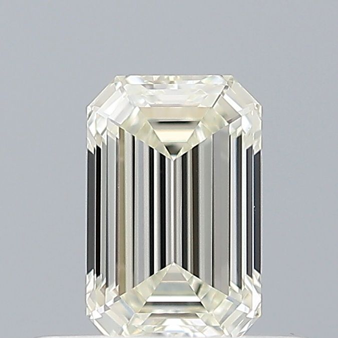 0.36 ct Emerald Diamond
