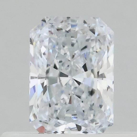 0.33 ct lab-grown Radiant Diamond