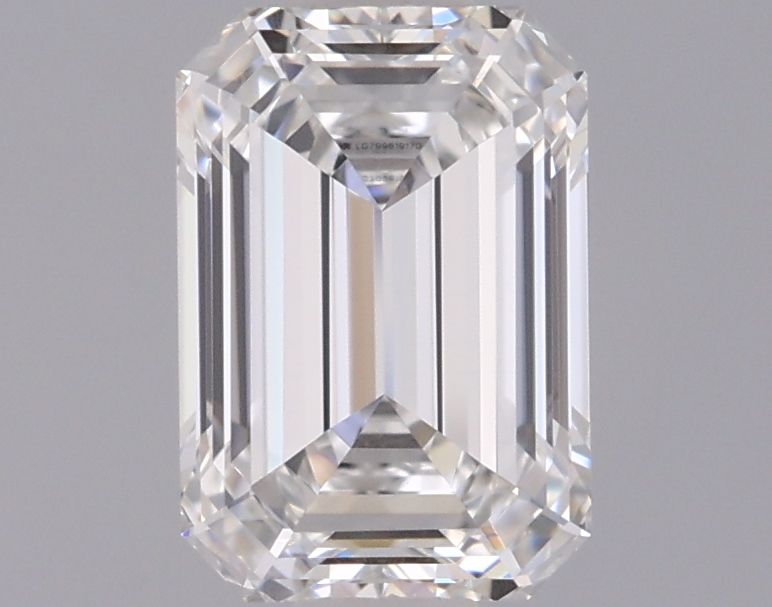 0.94 ct lab-grown Emerald Diamond