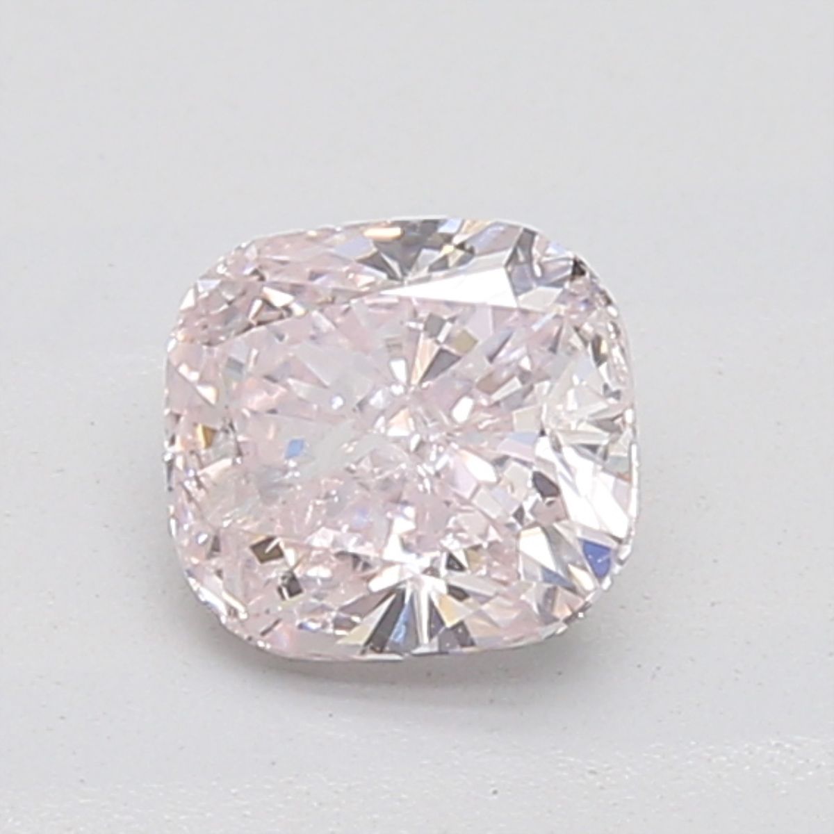 Diament 0.85 ct Fancy Light Pink/I2