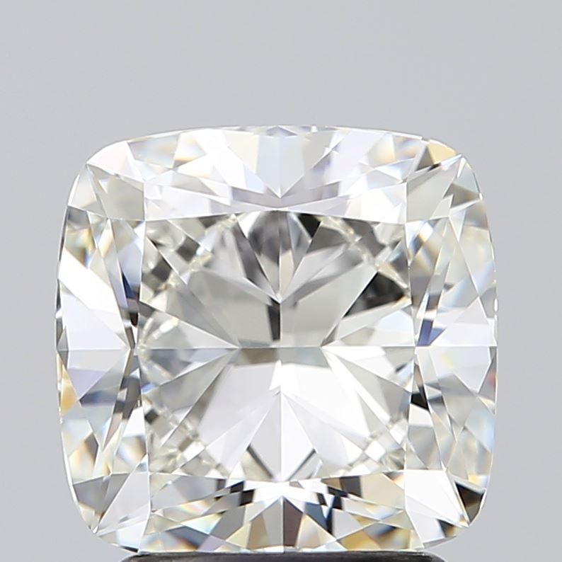 2.20 ct Cushion Brilliant diamond