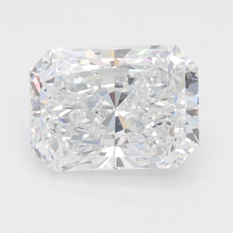 1.34 ct. radiant Lab Grown Diamond front image