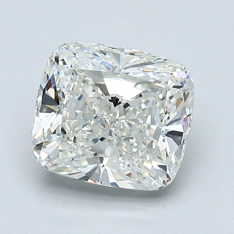 2.21 ct Cushion Brilliant diamond