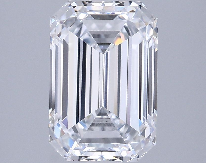 2.53 ct. emerald Lab Grown Diamond front image