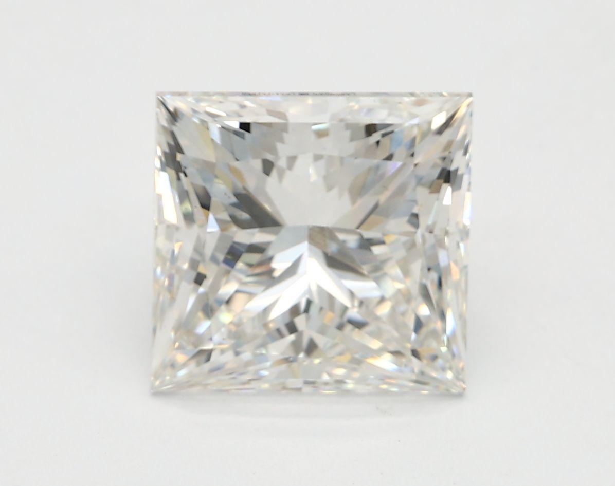 3.01 ct Princess diamond