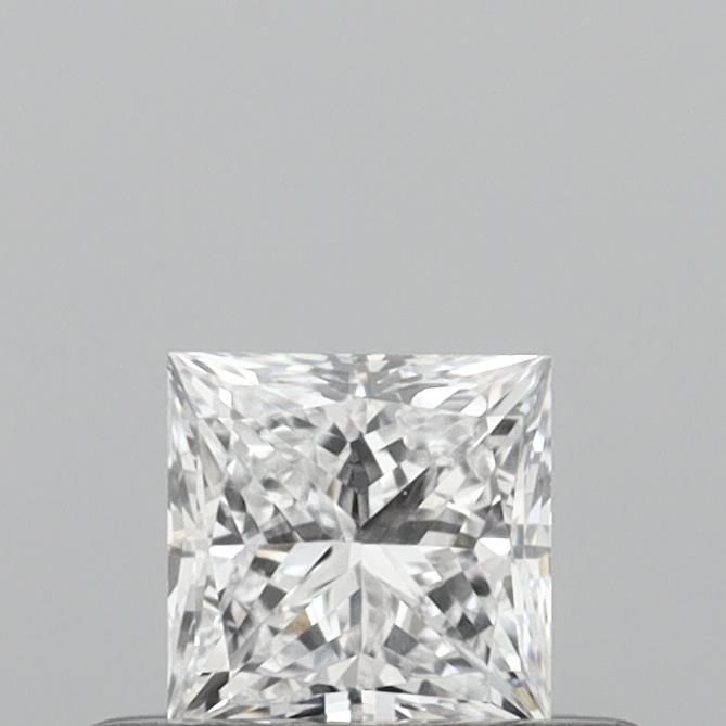 0.37 ct lab-grown Princess Diamond
