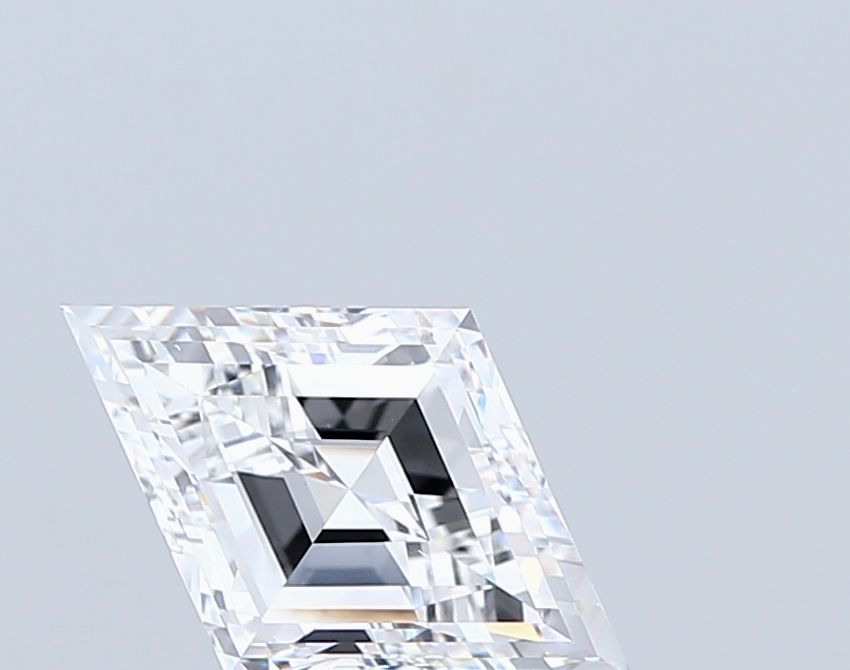 5.03 ct lab-grown Lozenge Diamond