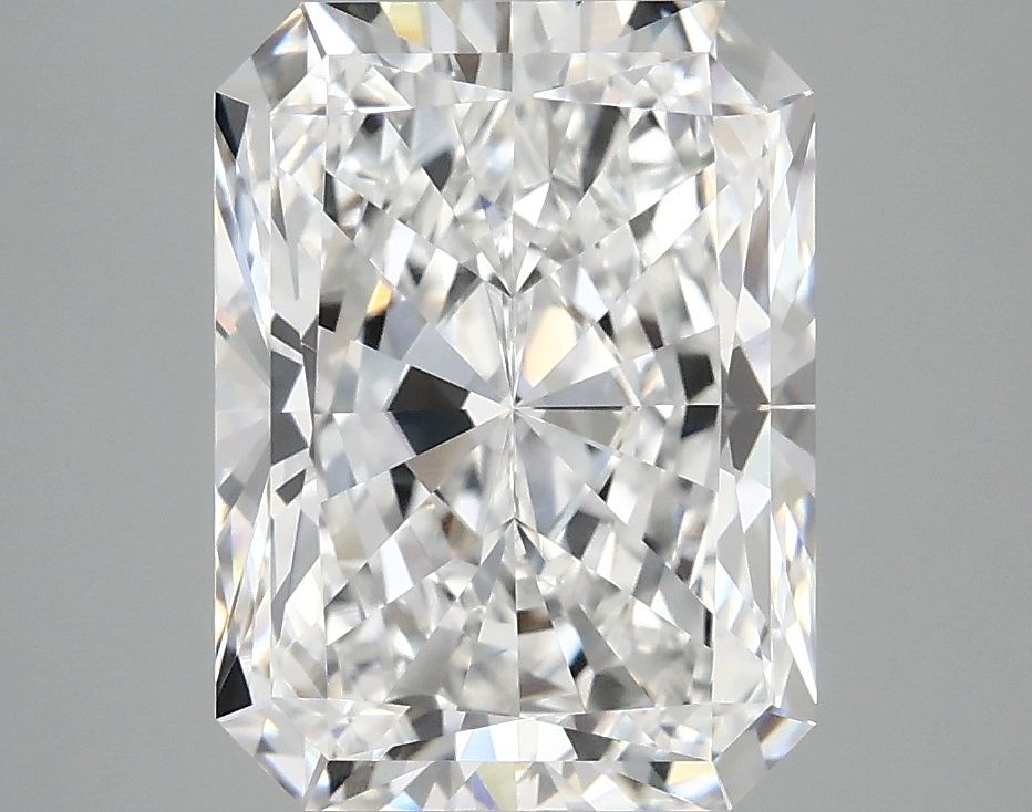 4.16 ct. radiant Lab Grown Diamond front image
