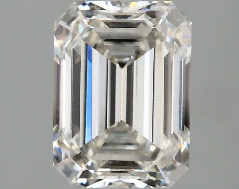 2.52 ct Emerald diamond