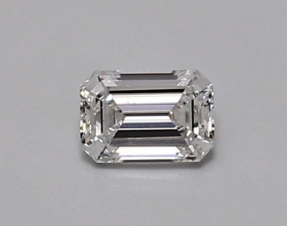 0.41 ct lab-grown Emerald Diamond