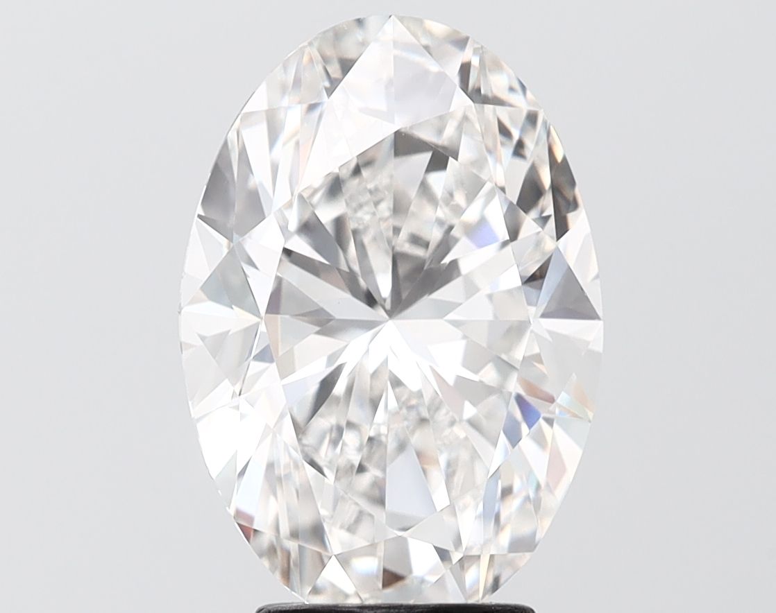 4.30 ct. oval Lab Grown Diamond front image