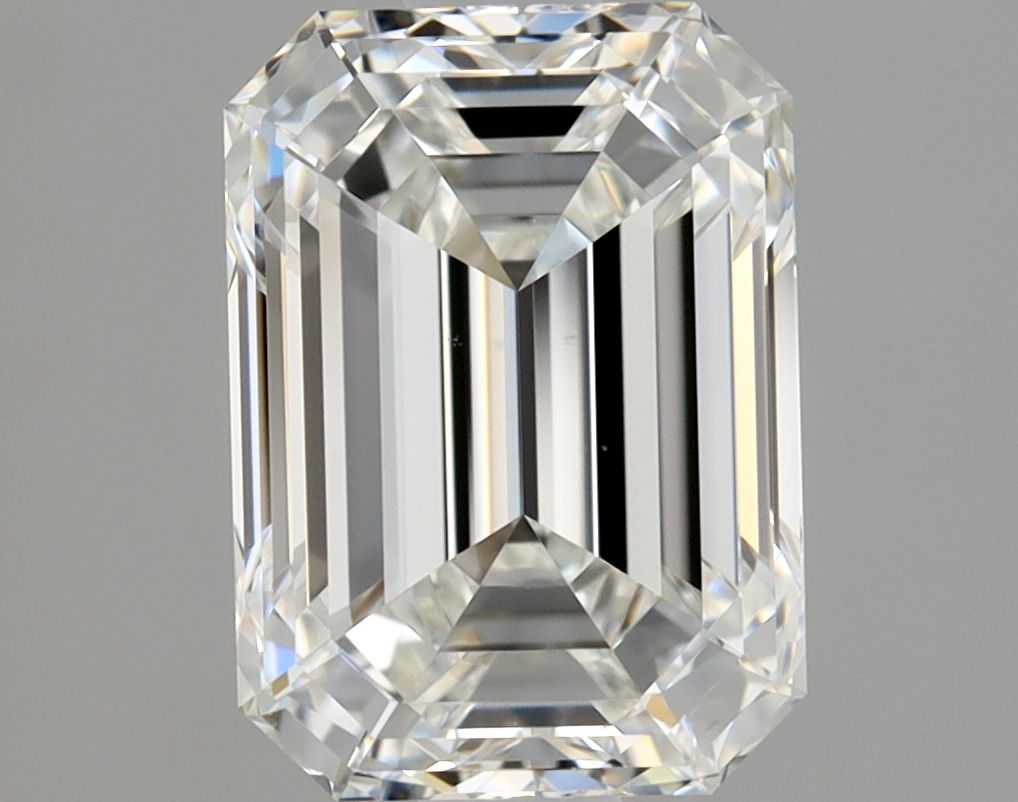 2.01 ct Emerald diamond
