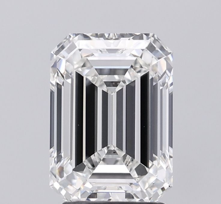 2.57 ct Emerald diamond