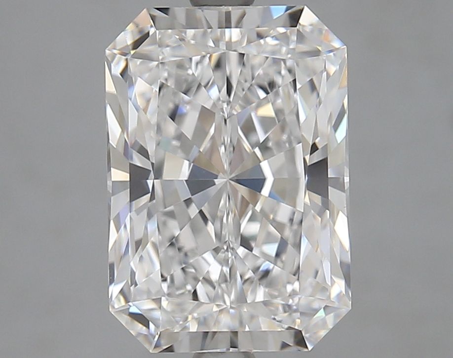 4.20 ct. radiant Lab Grown Diamond front image