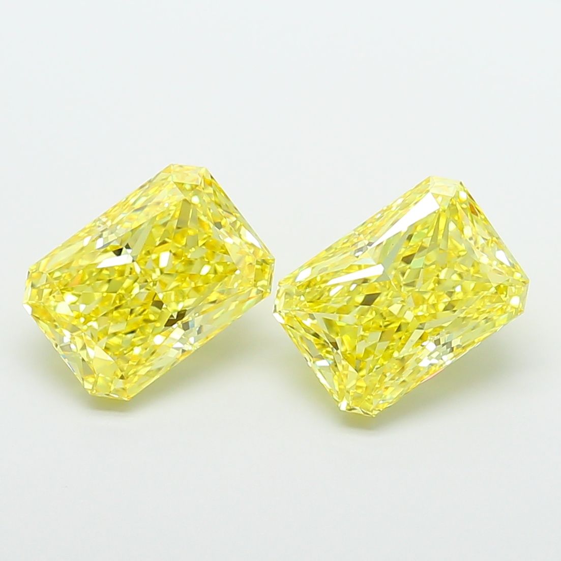 5.11 ct. radiant Lab Grown Diamond front image
