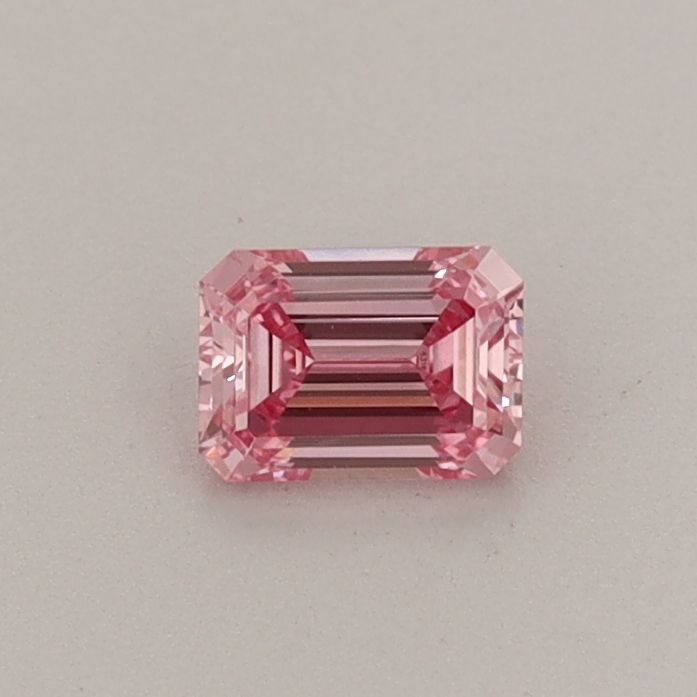 0.29 CT Fancy Vivid Pink EMERALD