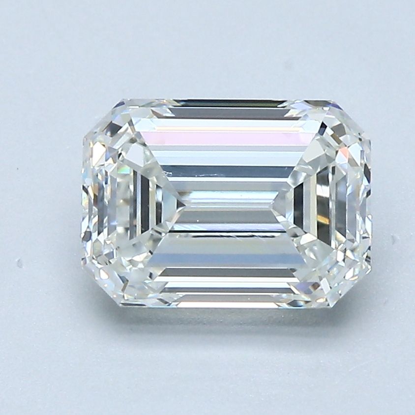 2.00 ct Emerald diamond