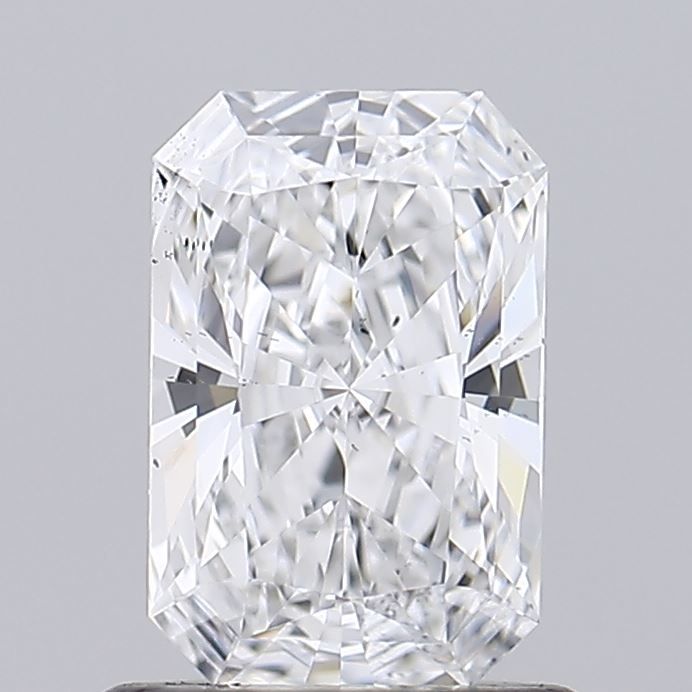 0.9 ct lab-grown Radiant Diamond