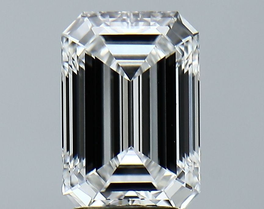2.82 ct. emerald Lab Grown Diamond front image