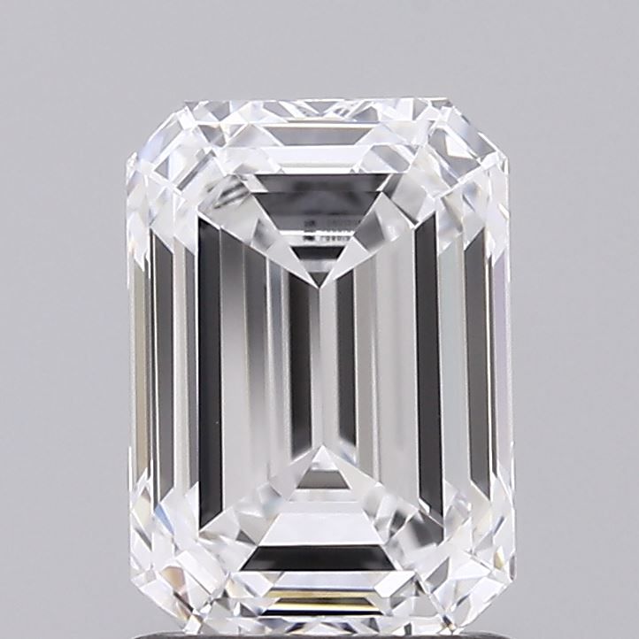 1.55 ct. emerald Lab Grown Diamond front image