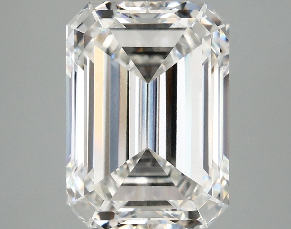 5.10 ct. emerald Lab Grown Diamond front image