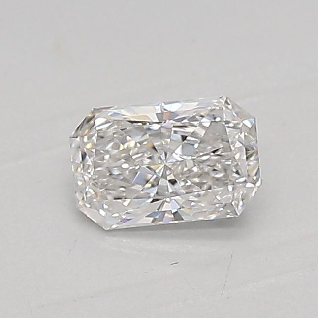 0.36 ct lab-grown Radiant Diamond