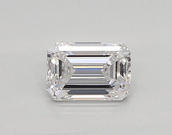 0.47 ct lab-grown Emerald Diamond