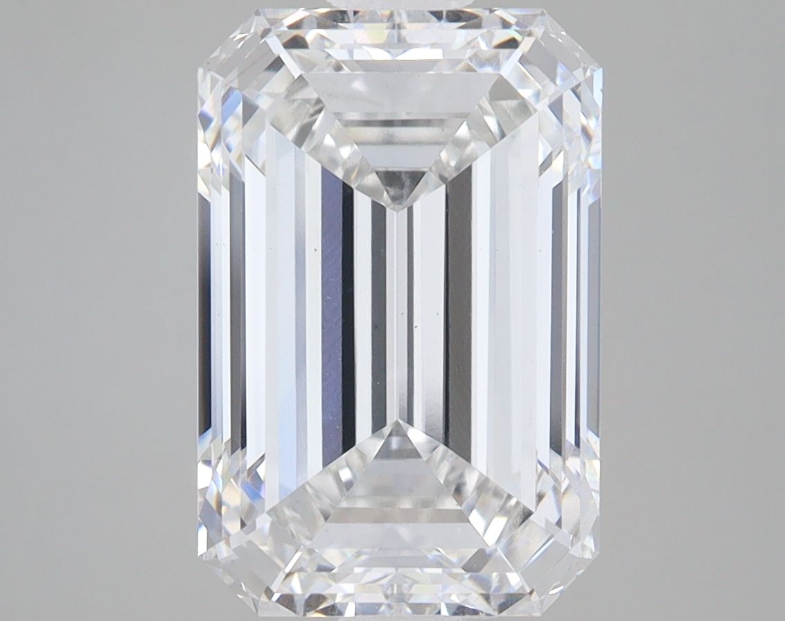 5.08 ct. emerald Lab Grown Diamond front image