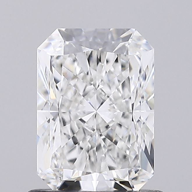 0.95 ct. radiant Lab Grown Diamond front image