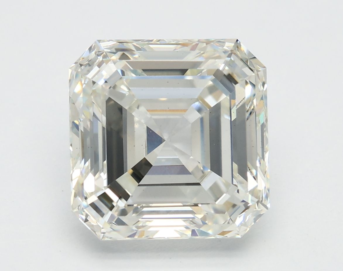 3.79 ct Square Emerald diamond
