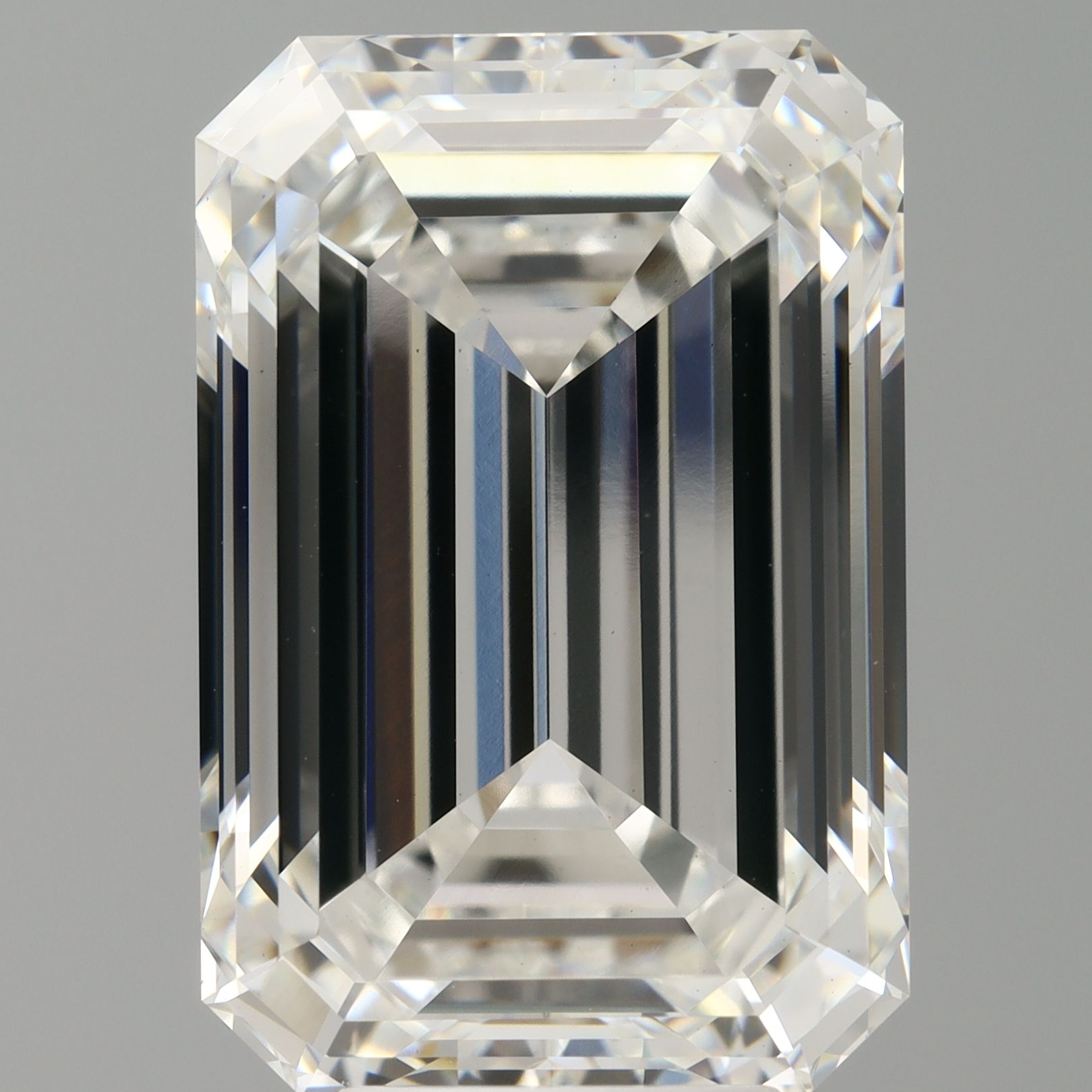 8.02 ct. emerald Lab Grown Diamond front image