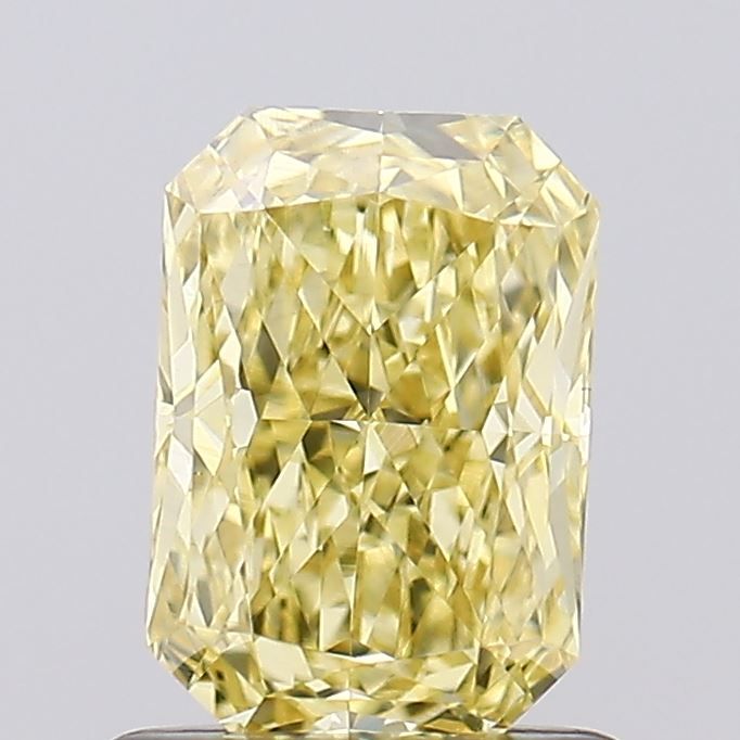 1.02 ct Radiant diamond