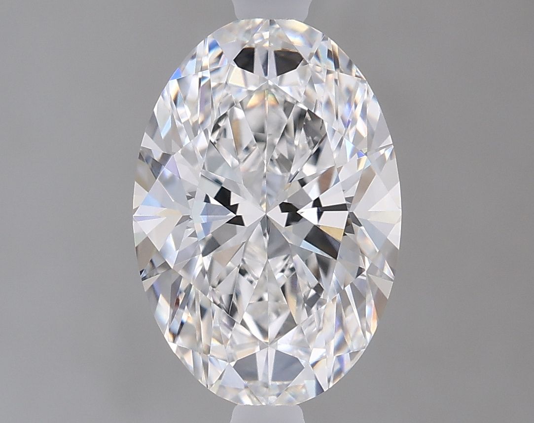 1.52 ct. oval Lab Grown Diamond front image