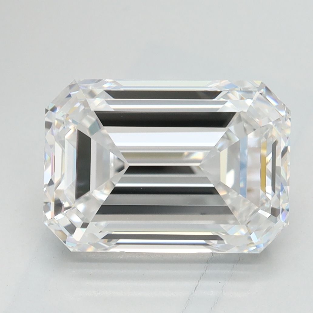 3.05 ct. emerald Lab Grown Diamond front image