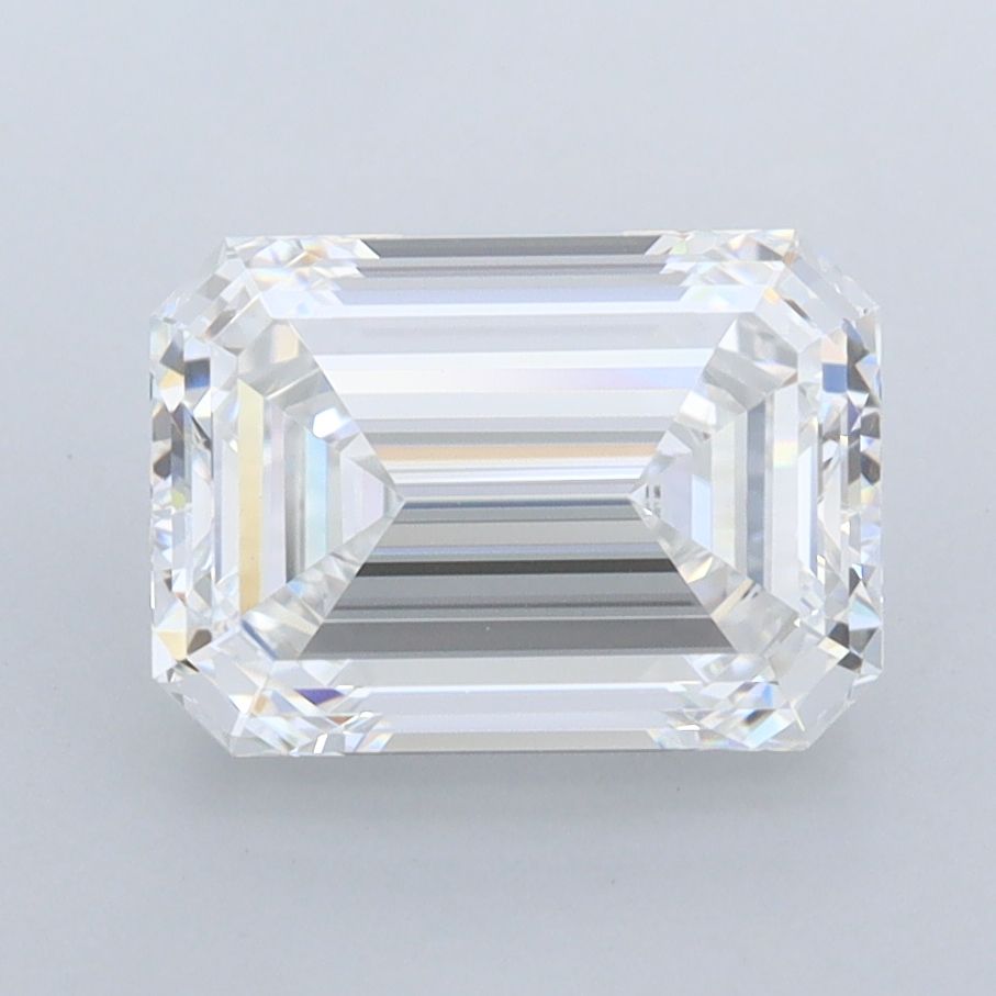2.57 ct. emerald Lab Grown Diamond front image