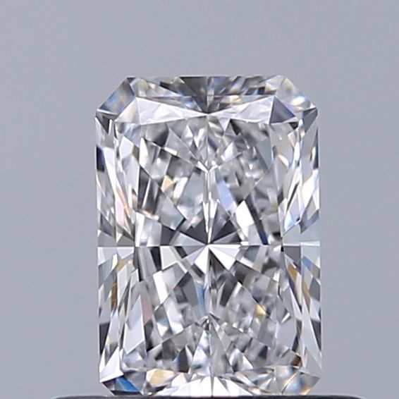 0.5 ct lab-grown Radiant Diamond
