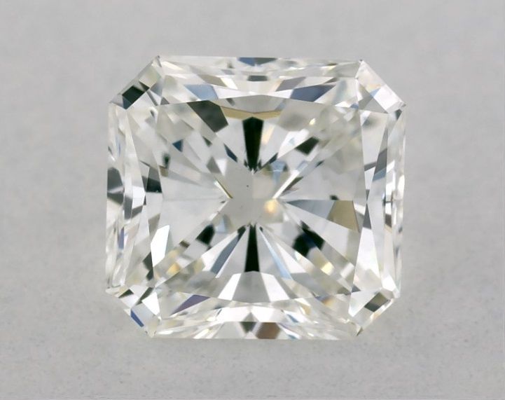 0.70 ct Radiant diamond