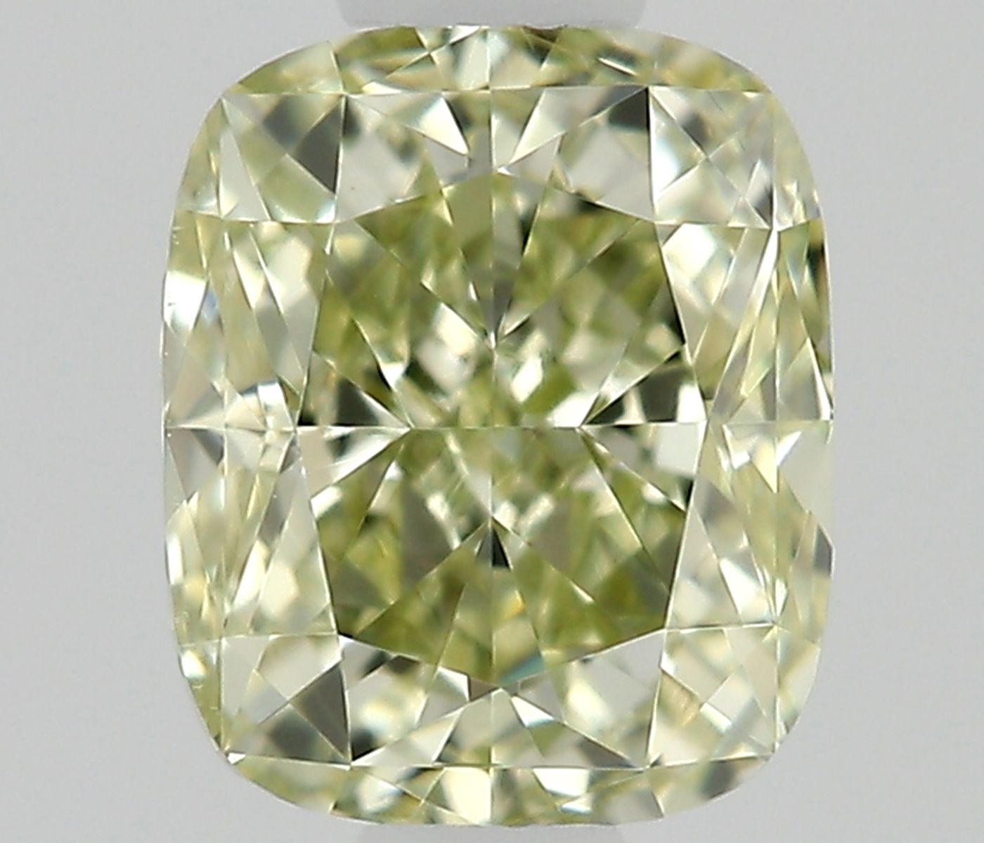Diament 0.34 ct Fancy Light Yellow/VVS2