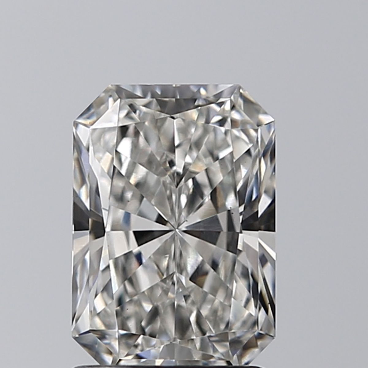 1.54 ct. radiant Lab Grown Diamond front image
