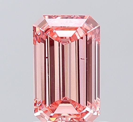 1.17 ct Emerald diamond