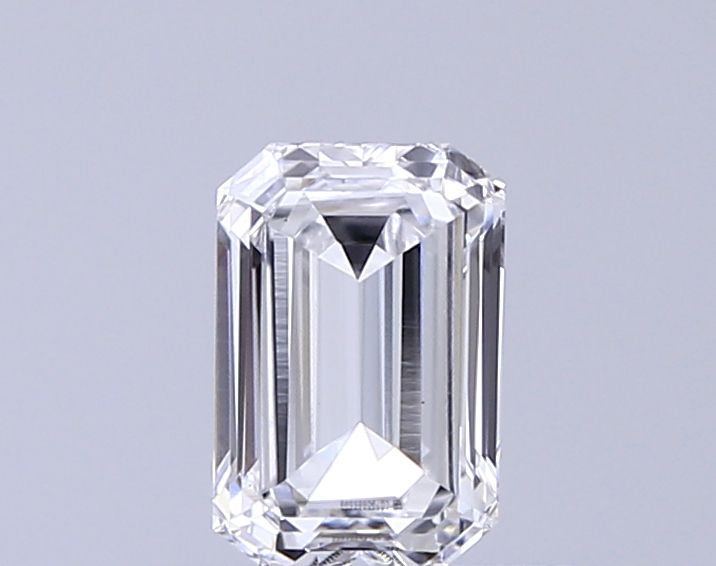 0.49 ct lab-grown Emerald Diamond