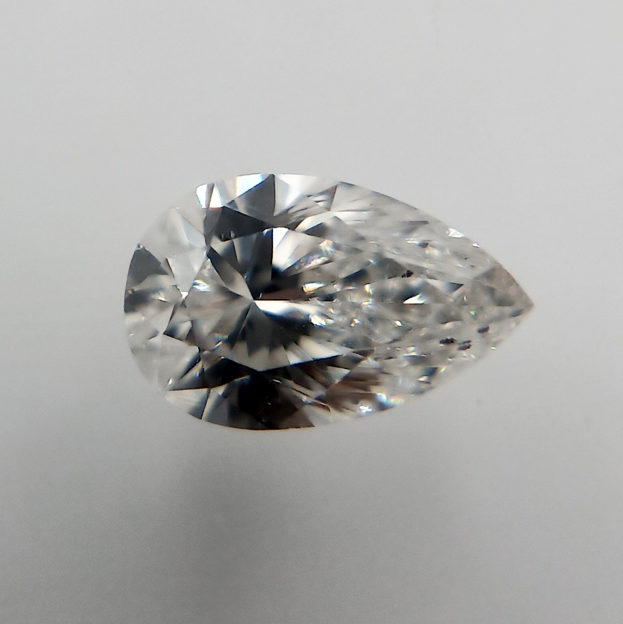 0.18 ct Pear diamond