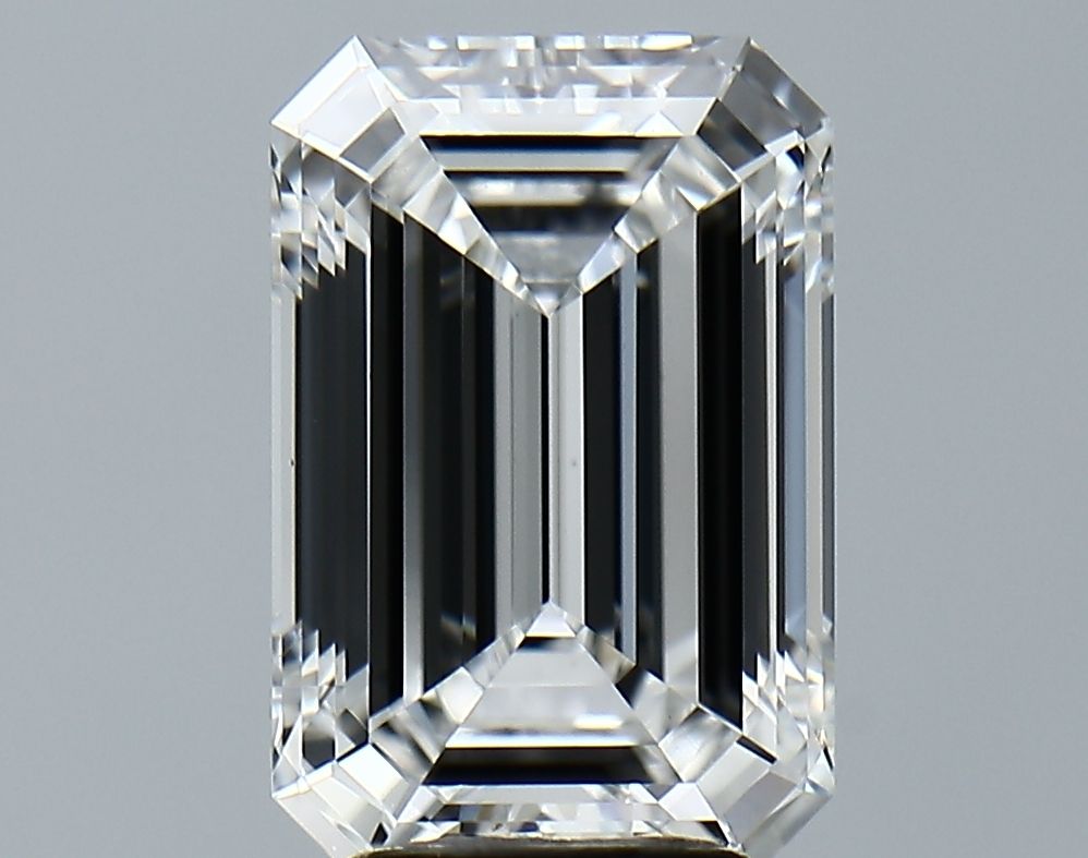 4.04 ct. emerald Lab Grown Diamond front image