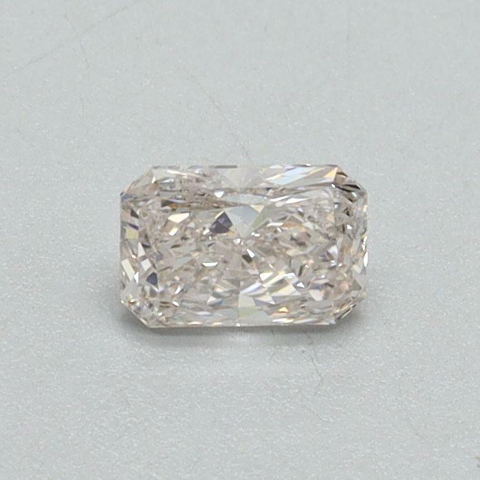 0.31 ct Radiant diamond