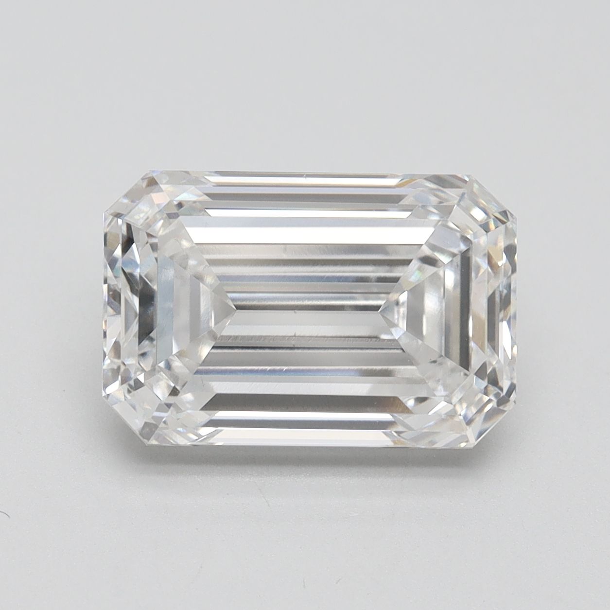 4.59 ct. emerald Lab Grown Diamond front image
