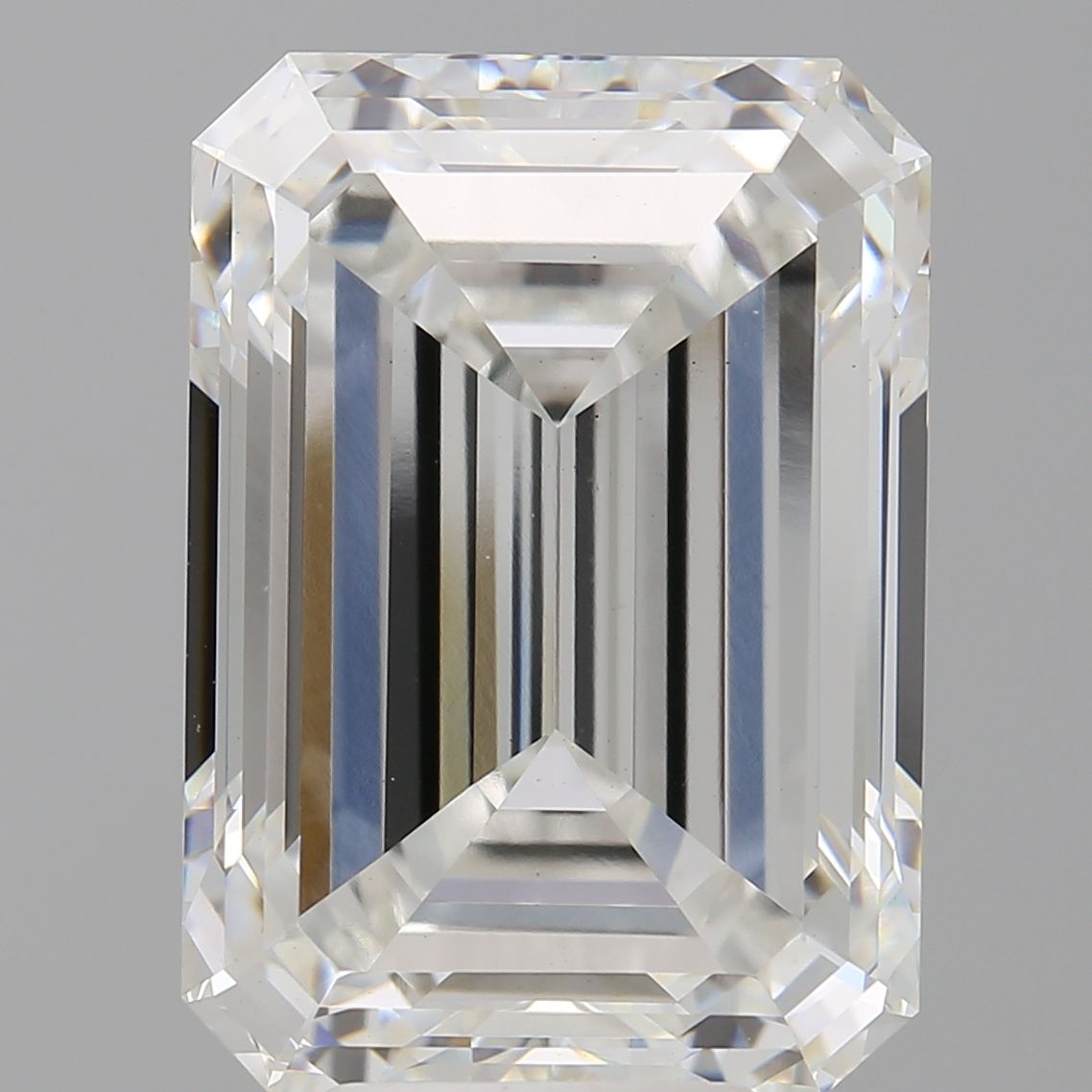 8.00 ct. emerald Lab Grown Diamond front image
