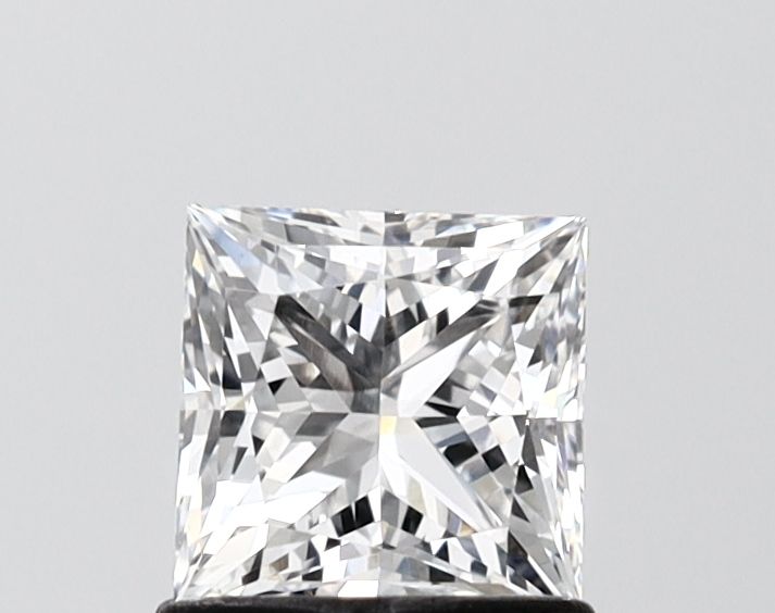 1.06 ct lab-grown Princess Diamond