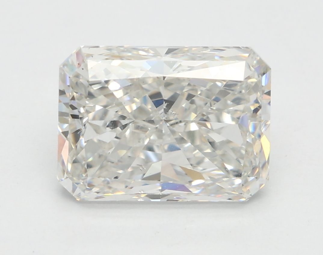2.70 ct. radiant Lab Grown Diamond front image