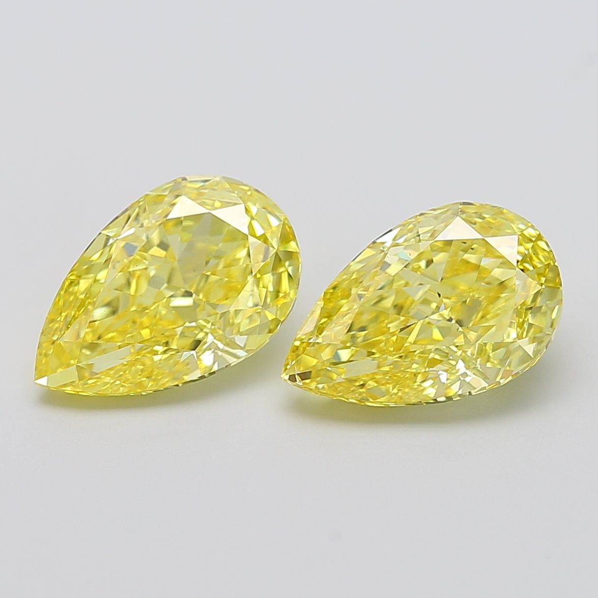 4.01 ct. pear Lab Grown Diamond front image