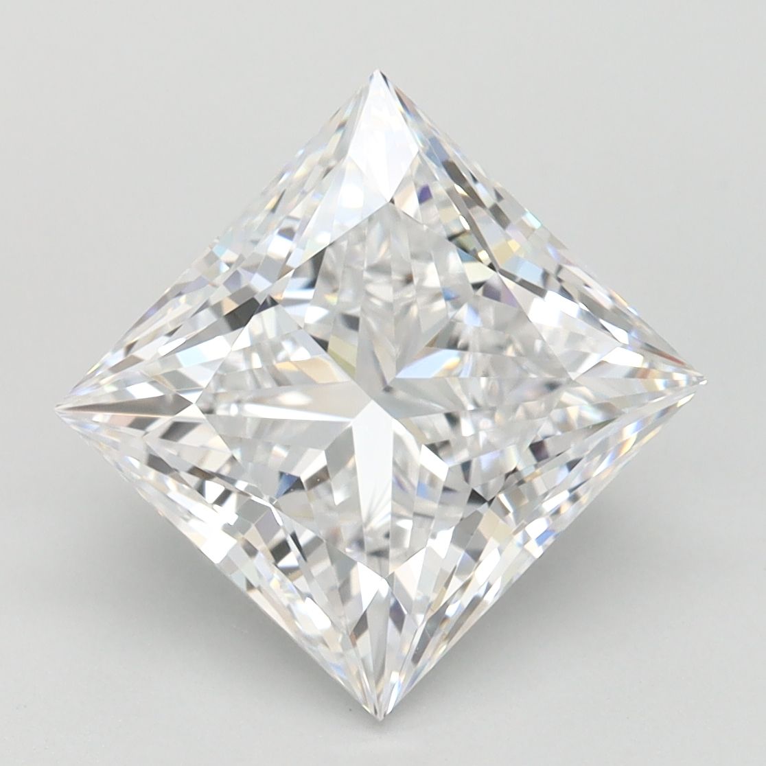 3.17 ct. princess Lab Grown Diamond front image